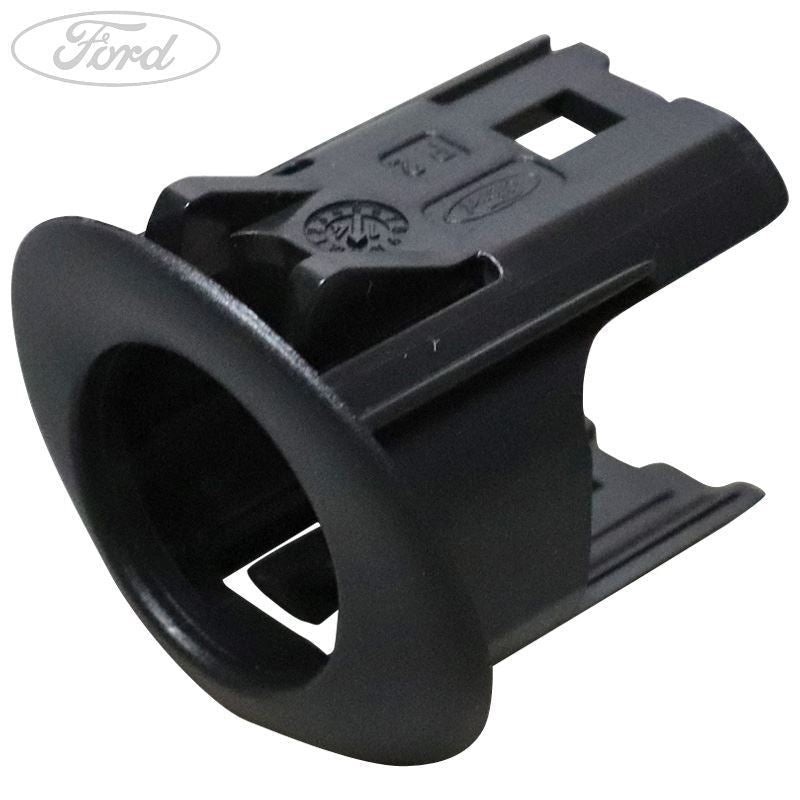 CONNECT REAR O/S BUMPER OUTER PARKING SENSOR RETAINER 13-15