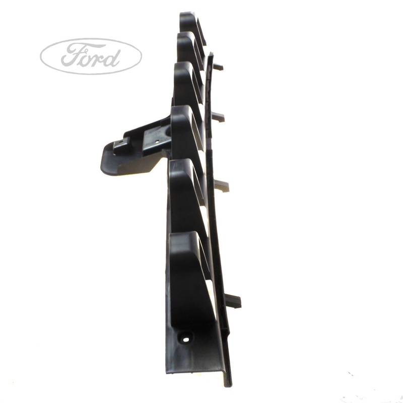 FOCUS BONNET BUMPER SUPPORT BRACKET