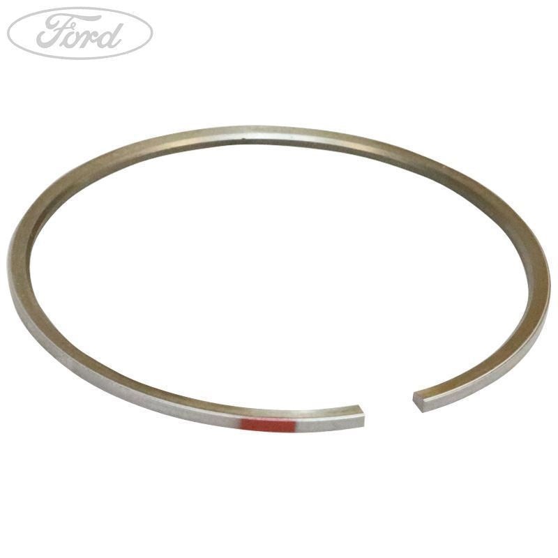 UPPER PISTON RING COMPRESSION